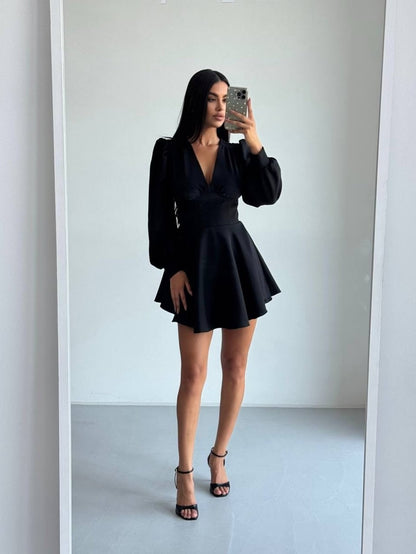 Robe Courte Patineuse Structurée